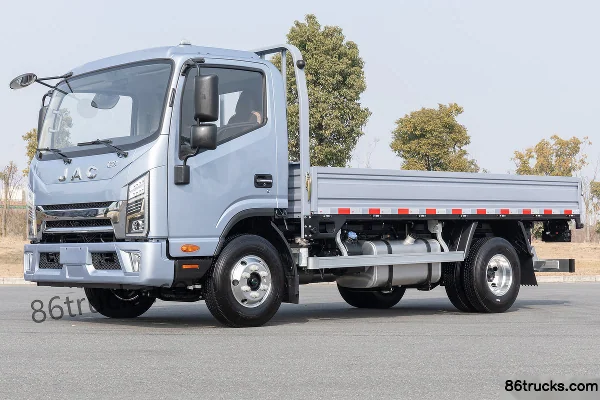 JAC Qingtianzhu 170 ch 4X2(6 roues) 5,175 m camion porteur à ridelles cabine simple (China VI) Extérieur (3) | 86Trucks