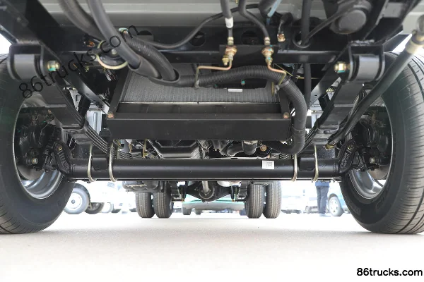 Kama Ruiling 1.3L 91 hp 4X2(6 wheels) Gasoline 3.1m Semi-row Flatbed Micro Truck (China VI) Chassis (1) | 86Trucks