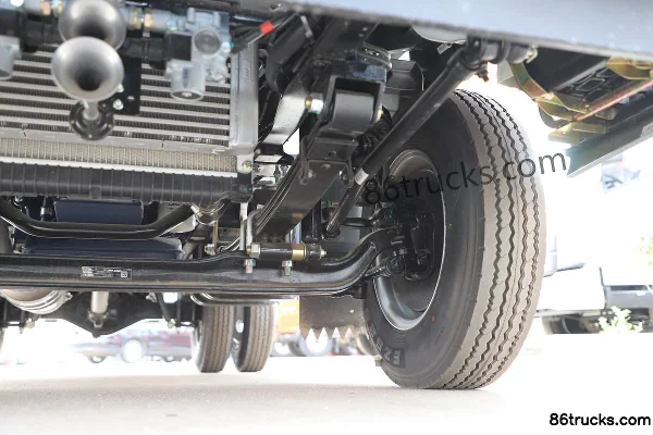 Sinotruk HOWO Zhuimeng 115 ch 4X2(6 roues) 3,3 m cabine approfondie camion plateau léger (China VI) Châssis (3) | 86Trucks