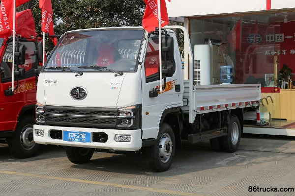 FAW Hongta FAW Jiefang Baling 102 hp 4X2(6 wheels) 3.02m single-row flatbed light truck (WLY 5-speed) Exterior (3) | 86Trucks