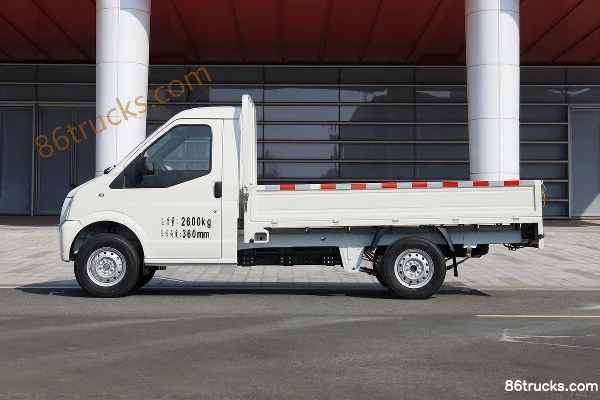 New Gonow Shuaibao 2.6T 2.83m Single Row Electric Flatbed Mini Truck 41.86kWh 4X2(6 wheels) Exterior (3) | 86Trucks