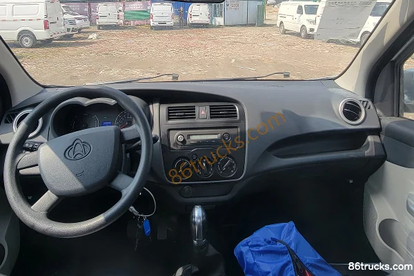 Ankai Shenqi T10EV Standard Edition 2.6T 3.01m Single Row Pure Electric Flatbed Micro Truck 38.64kWh 4X2(6 wheels) Interior (2) | 86Trucks