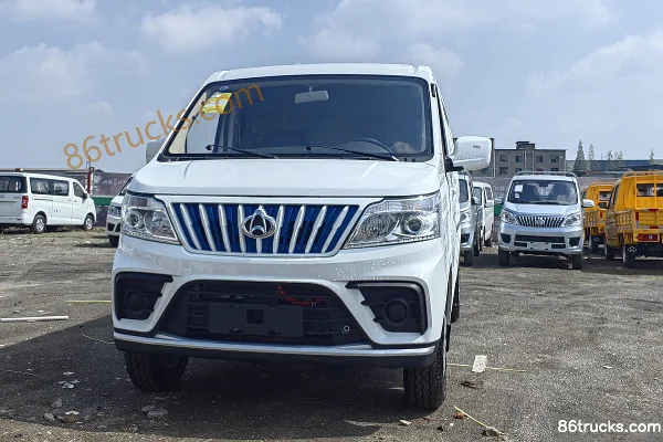 Changan Ruixing EM80 2023 2-Seat 4.805m Electric Flat-Top Rear-Hatch Panel Van 41.932kWh Exterior (2) | 86Trucks