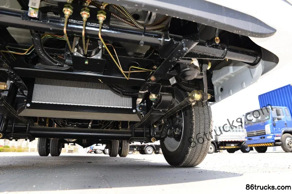 Kama Ruihang X1 2.0L 122 ch 4X2(6 roues) CNG 3,95 m camion plateau à ridelles cabine simple (China VI) Châssis (3) | 86Trucks