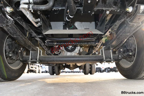 Foton Yuling VQ1 1,6 L 122 ch 4X2(6 roues) essence 2,5 m cabine double plateau micro camion (China VI) Châssis (1) | 86Trucks