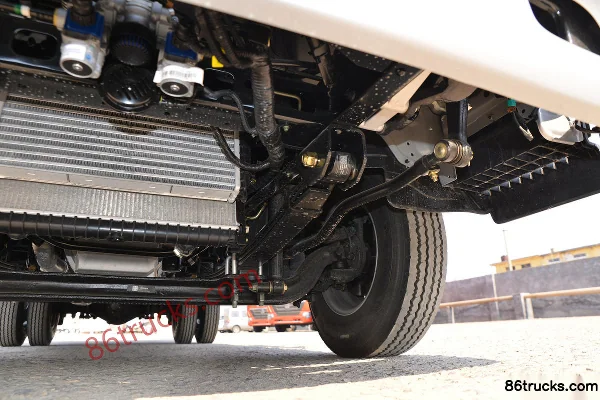 Foton Ollin Express 158hp 4X2(6 wheels) 3.83m semi-panel flatbed light truck (WLY 5-speed) Chassis (3) | 86Trucks