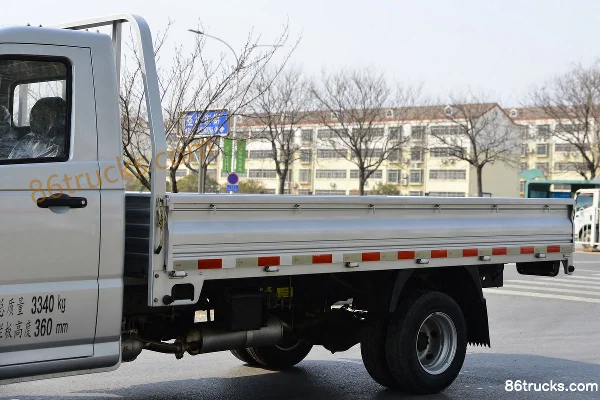 Kama Ruijie 1.6L 122hp 4X2(6 wheels) 3.5m single-row flatbed micro truck (China VI) Body (1) | 86Trucks