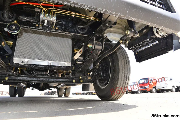Kama Kaijie M3 Édition Prestige 2,2 L 95 ch 4X2(6 roues) CNG 4,16 m camion léger fourgon cabine simple Châssis (3) | 86Trucks