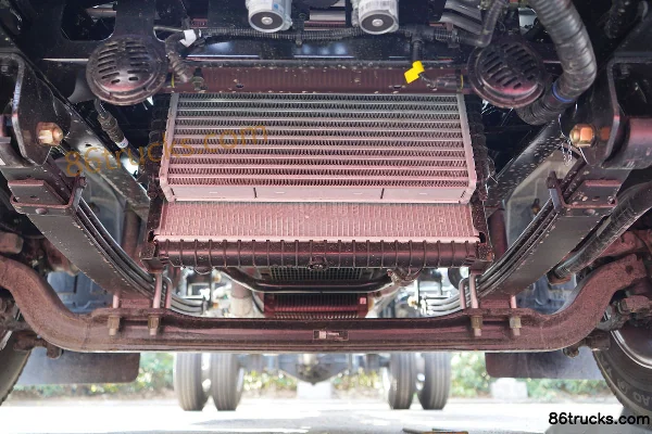 Foton Yutu III 158 hp 4X2(6 wheels) 4.17m AMT Automatic Single Row Stake Truck Chassis (1) | 86Trucks