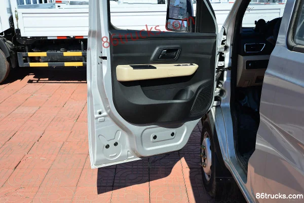 Changan Kuayue Wang X3 PLUS Comfort 1.6L Essence 122 ch 4X2(6 roues) 2,71 m micro camion plateau double cabine (China VI) (2) | 86Trucks