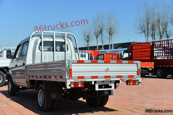 Changan Kuayue Wang X3 PLUS Comfort 1.6L Essence 122 ch 4X2(6 roues) 2,71 m micro camion plateau double cabine (China VI) Carrosserie (3)