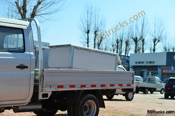 Changan Kuayue Wang X3 PLUS Comfort 1.6L Essence 122 ch 4X2(6 roues) 2,71 m micro camion plateau double cabine (China VI) Carrosserie (1)