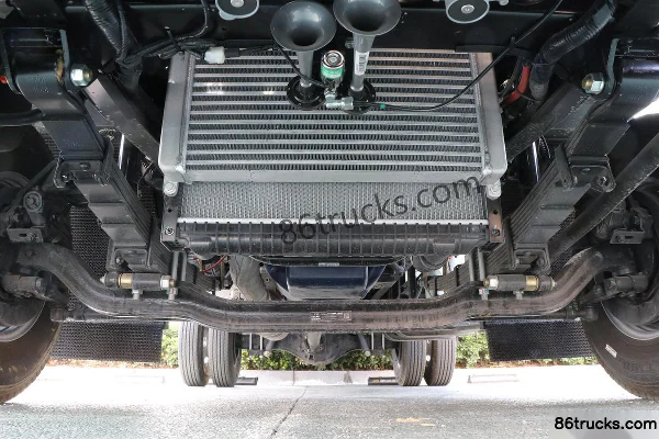 Sinotruk HOWO Hanjiang 170hp 4X2(6 wheels) 4m Refrigerated Truck (China VI) Chassis (1) | 86Trucks