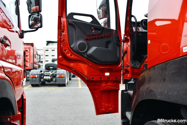 Dongfeng Tianlong KL gaz 460 ch 6X4(10 roues) tracteur routier CNG (China VI) Cabine (2) | 86Trucks