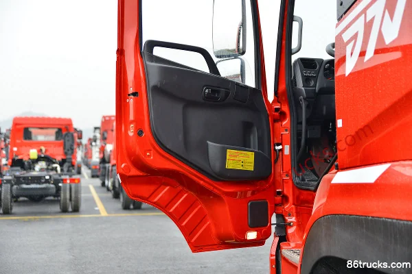 Dongfeng Changxing D3V 260hp 6X2(8 wheels) 5.8m Sideshift Cargo Truck (High Roof) (China VI) Cab (2) | 86Trucks