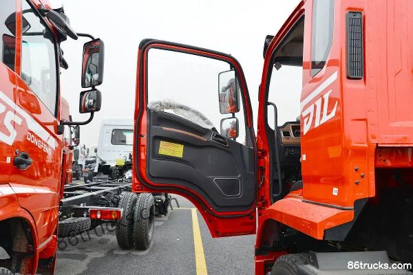Dongfeng Tuoxing D1L 200 hp 4X2(6 wheels) 4m Dump Truck (5T front axle) Cab (1) | 86Trucks