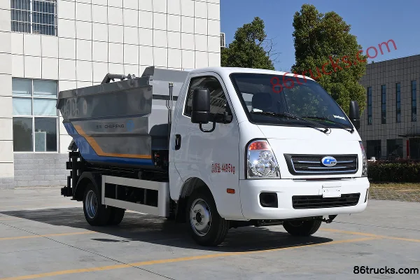 Xinchufeng Mantianxing 4.5T 3.185m Electric Self-Loading Garbage Truck 41.86kWh 4X2(6 wheels) Exterior