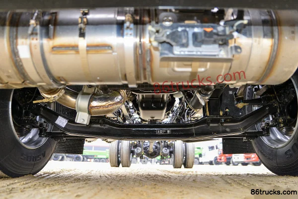 Dongfeng Commercial Vehicle Tianjin KR 210 hp 4X2(6 wheels) 6.8 m miscellaneous dangerous goods van truck (Dali brand) Chassis (1) | 86Truck