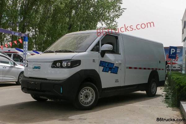 JMC E-Lushun Base Model 2.9T 5.418m Pure Electric Enclosed Cargo Truck 53.58kWh Exterior (3) | 86Trucks