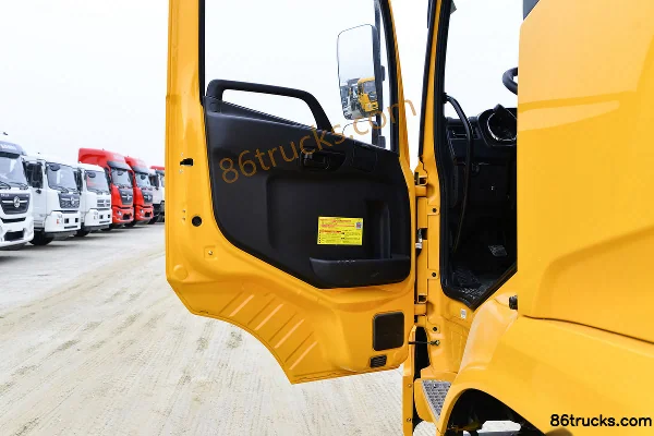 Dongfeng Commercial Vehicle Tianjin VR 230 hp 4X2(6 wheels) aerial work truck (Daiyang brand) (engineering yellow) Cab (2) | 86Trucks