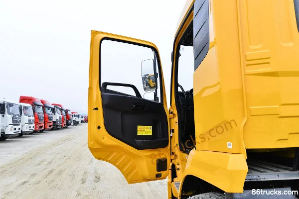 Dongfeng Commercial Vehicle Tianjin VR 230 hp 4X2(6 wheels) aerial work truck (Daiyang brand) (engineering yellow) Cab (1) | 86Trucks