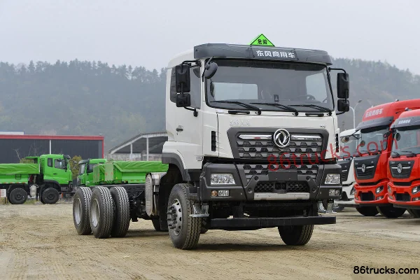 Dongfeng Commercial Vehicle Tianlong KC 340 hp 6X4(10 wheels) Oil Tanker (Chufei brand) Exterior