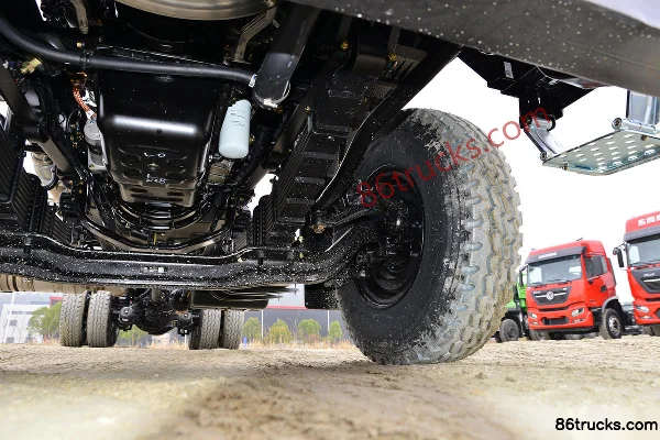 Dongfeng Commercial Vehicle Tianlong KC 340hp 6X4(10 wheels) 8.5m truck-mounted crane Chassis (3) | 86Trucks