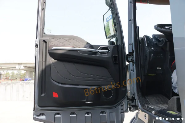 Sinotruk Sitrak G7S heavy truck Luxury Edition 540 hp 6X4(10 wheels) AMT automatic tractor truck (China VI) Cab (2) | 86Trucks