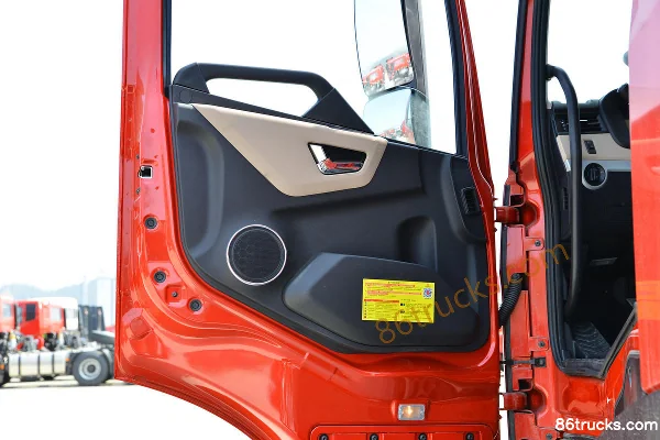 Dongfeng Commercial Vehicle Tianlong KL Heavy Truck Sailing Edition 465hp 6X4(10 wheels) tractor truck (China VI) Cab (2) | 86Trucks