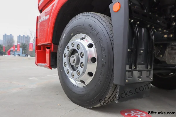 FAW Jiefang Qingdao JH6 poids lourd édition leader 530 ch 6X4(10 roues) LNG tracteur routier automatique (China VI) Châssis (2) | 86Trucks