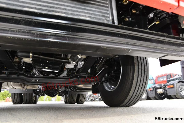 Dongfeng Commercial Vehicle Tianlong VL Heavy Truck 465 hp 6X4(10 wheels) tractor truck (China VI) (Fast Gear transmission) Chassis (3) | 86
