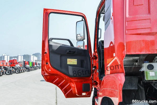 Dongfeng Commercial Vehicle Tianlong VL poids lourd 460ch 6X4(10 roues) tracteur routier (China VI) (toit bas) Cabine (1) | 86Trucks