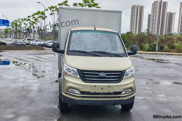 NanJun Ruishuai F Series 3.5T 3.8m Single Row Pure Electric Van Micro Truck 55.7kWh 4X2(6 wheels) Exterior (2) | 86Trucks