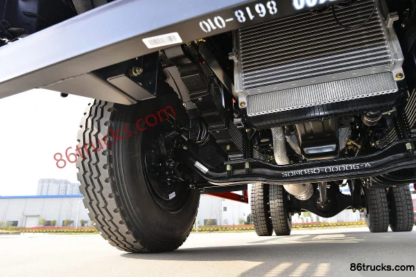 Sanhuan Shitong Chuangke 180 ch 4X2(6 roues) 4,8 m camion benne Châssis (2) | 86Trucks