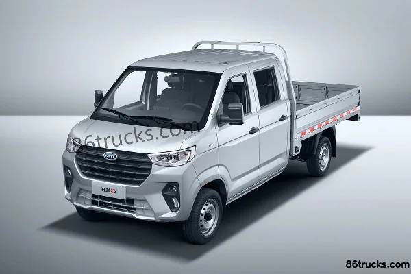 Karry X6 Standard 1.6L 122ch 4X2(6 roues) essence 2.45m plateau double cabine mini camion (pneu arrière simple) Extérieur (2) | 86Trucks