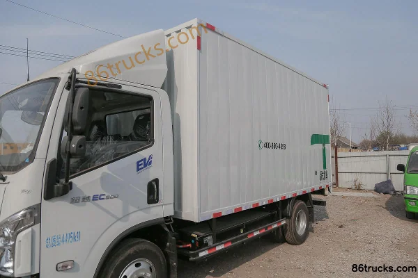 Yuejin Chaoyue EC300 4.5T 4.15m Single Row Pure Electric Van Light Truck 81.14kWh 4X2(6 wheels) Body (1) | 86Trucks