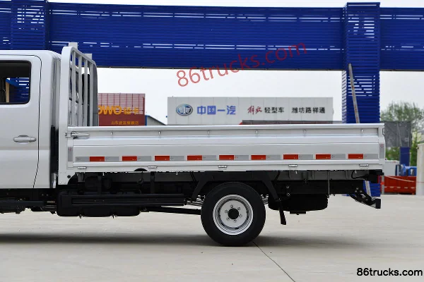 Foton Aoling M Card 2.0L 144hp 4X2(6 wheels) Gasoline 3.19m Double Row Flatbed Mini Truck (Hydraulic Brakes) Body (2) | 86Trucks