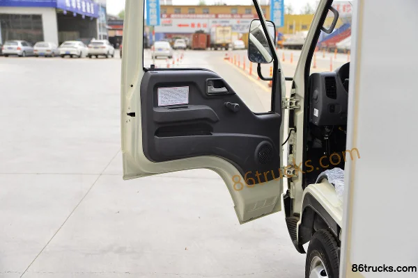 Foton Times Xiaokache Star 2 1.6L 122hp 4X2(6 wheels) Gasoline 3.67m Single Row Box Micro Truck (China VI) Cab (2) | 86Trucks