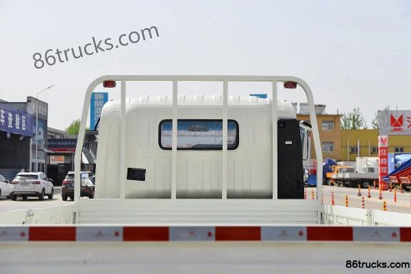 Sinotruk HOWO Hanjun M 140hp 4X2(6 wheels) 4.15m single-row flatbed light truck Body (3) | 86Trucks