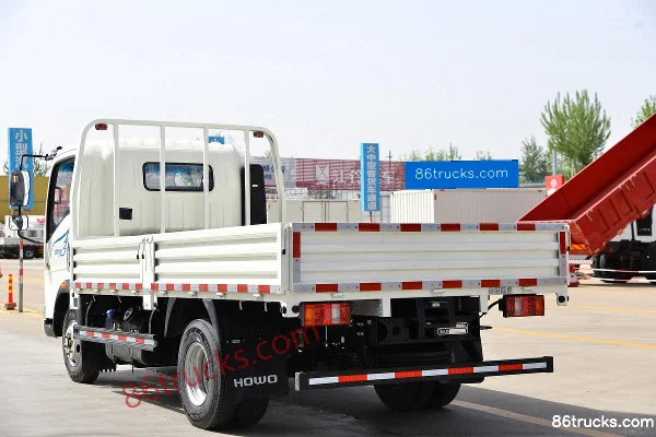Sinotruk HOWO Hanjun M 140hp 4X2(6 wheels) 4.15m single-row flatbed light truck Body (1) | 86Trucks