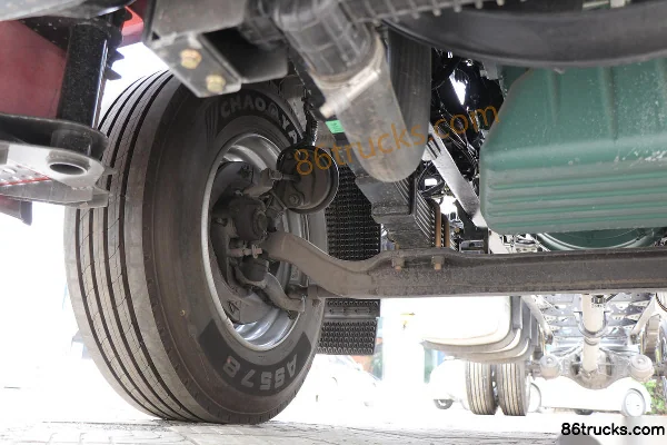 FAW Jiefang J6G camion moyen Leader Edition 280ch 4X2(6 roues) 6,75m ridelle camion porteur (China VI) Châssis (2) | 86Trucks
