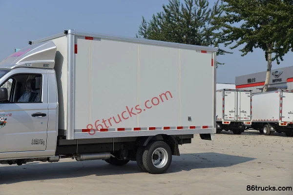 Foton Xiangling V2 confort 1,6 L 122 ch 4X2(6 roues) essence camion fourgon 3,3 m cabine simple Carrosserie (1) | 86Trucks