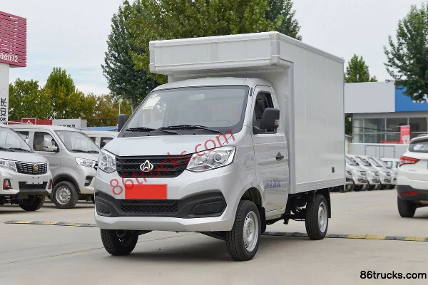 Changan Kuayue Xinbao T1 1.24L Gasoline 91 hp 4X2(6 wheels) 2.68m Single Row Box Mini Truck Exterior (3) | 86Trucks