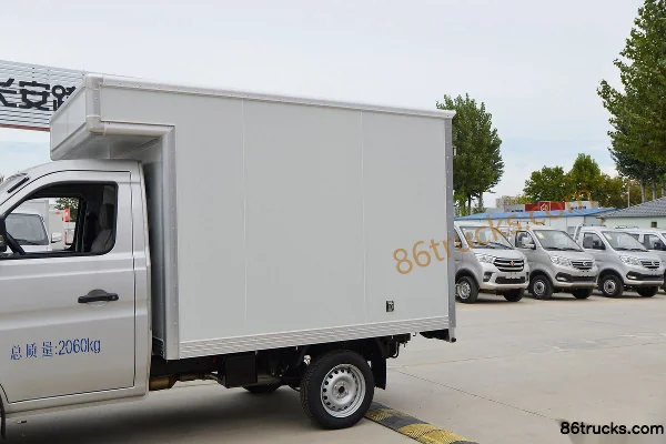 Changan Kuayue Xinbao T1 1.24L Gasoline 91 hp 4X2(6 wheels) 2.68m Single Row Box Mini Truck Body (1) | 86Trucks