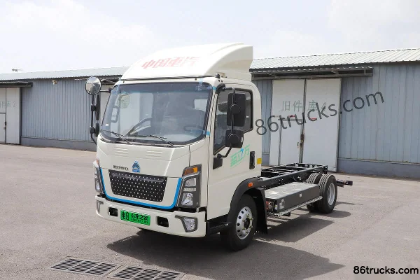 Sinotruk HOWO Hanjiang 4.5T 4.15m single-row pure electric box light truck 100.27kWh 4X2(6 wheels) Exterior (3) | 86Trucks