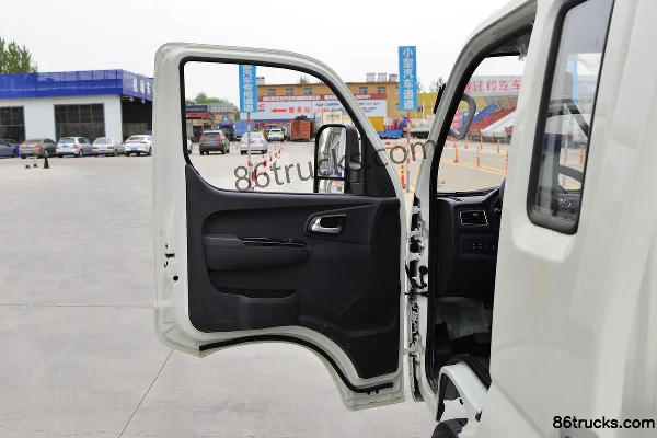 Foton Xiangling M2 1.6L 122 hp 4X2(6 wheels) Gasoline 3.3 m Semi-row Flatbed Mini Truck Cab (1) | 86Trucks
