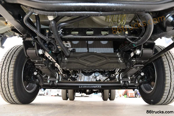 Foton Xiangling M2 1.6L 122 hp 4X2(6 wheels) Gasoline 3.3 m Semi-row Flatbed Mini Truck Chassis (1) | 86Trucks