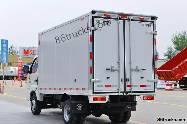 Foton Xiangling M1 1.6L 122hp 4X2(6 wheels) gasoline 3.3m single-row van micro truck Body (3) | 86Trucks