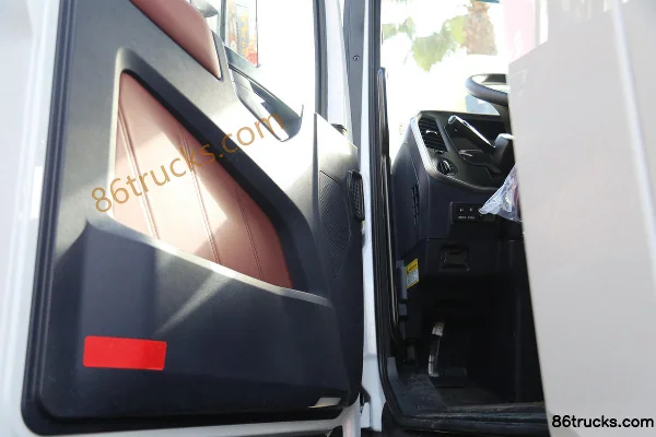 SANY Truck Jiangshan·Nouveau Héros Ligne principale 560 ch 6X4(10 roues) tracteur routier Cabine (1) | 86Trucks