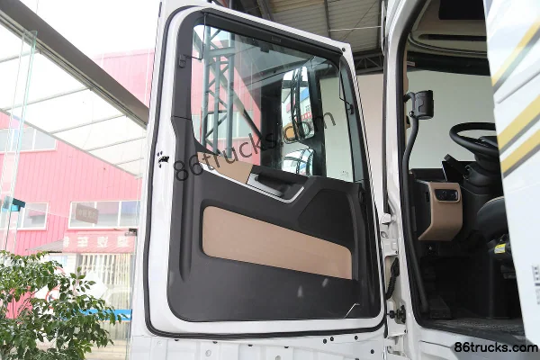 SHACMAN Delong X6000 680hp 6X4(10 wheels) AMT Automatic Tractor Truck (China VI) Cab (1) | 86Trucks